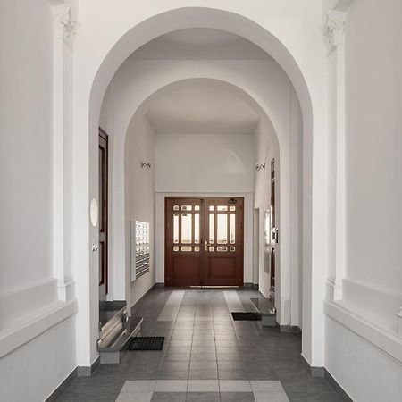 Apartament Flowers - Centrum Poznania Екстериор снимка