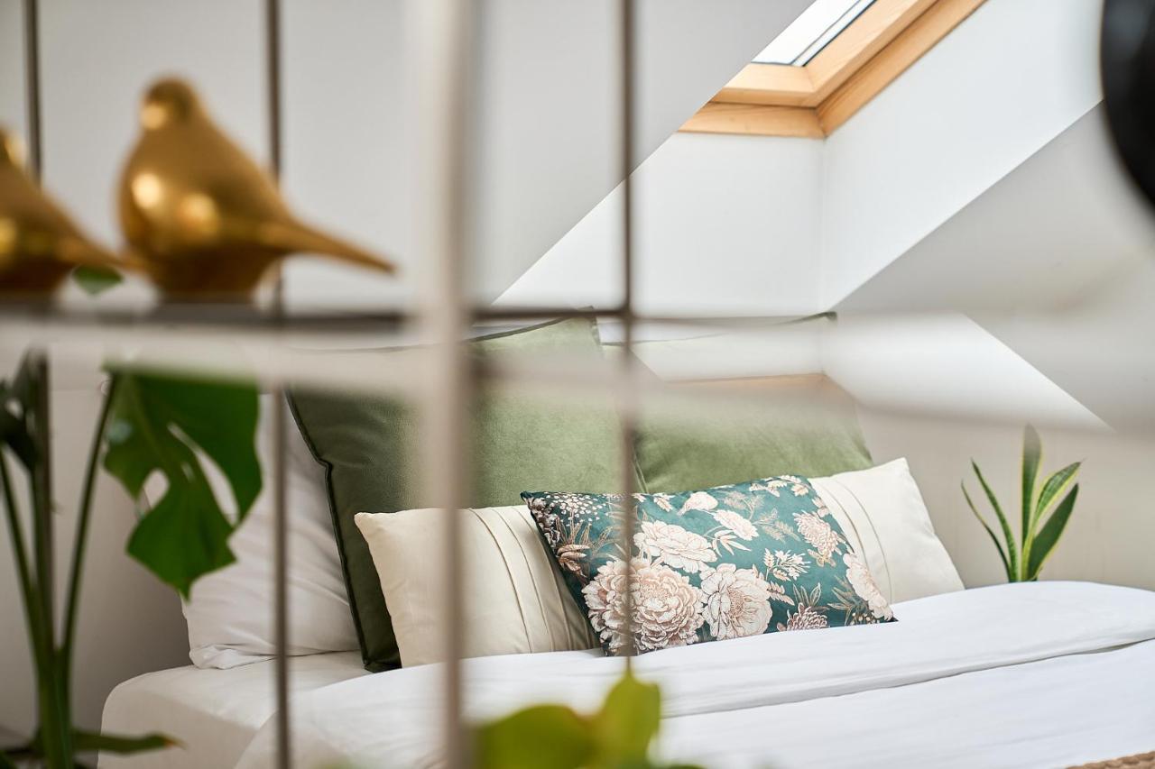 Apartament Flowers - Centrum Poznania Екстериор снимка
